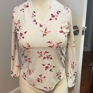 Ann Taylor Factory Floral V-Neck Women's Top - White and Pink